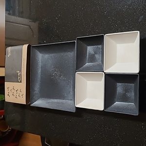 Serving And Snack Set